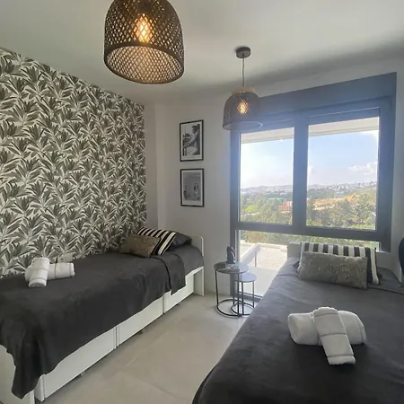 Eden Deluxe, Jacuzzi & Sea Appartement El Faro