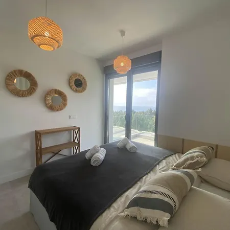 Appartement Eden Deluxe, Jacuzzi & Sea El Faro